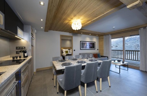 Les Houches Apartment | Wifi, view mountain, fitness, swimming pool, balcony, parking, tv, ski locker, 55m², Les Houches