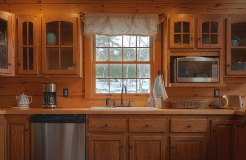 Mac Mahan Cabin | Wiggleswick Cottage; A Dogs Welcome Certified Property! Holiday availability!