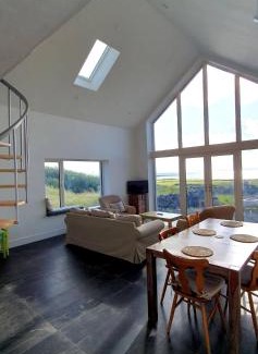 Rathlee House | Wild Atlantic Seaside Cottage