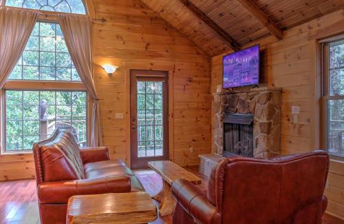 Millersburg House | Wild Cherry Treehouse by Amish Country Lodging