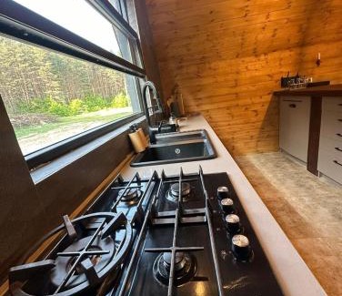 Ambrolauri Villa | Wild escape Racha nova