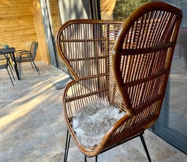 Ambrolauri Villa | Wild escape Racha nova