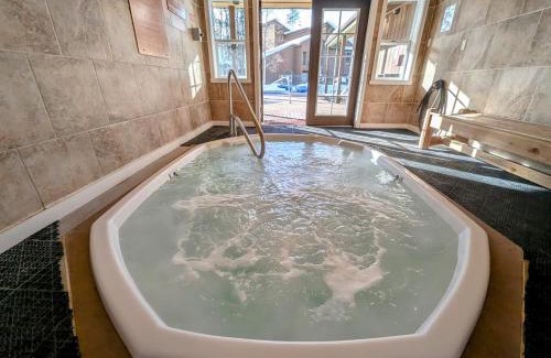 Keystone House | Wild Irishman 1032 with SummitCove Lodging