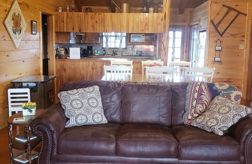 Utopia House | Wild Oak Ranch Cabin and Riverfront