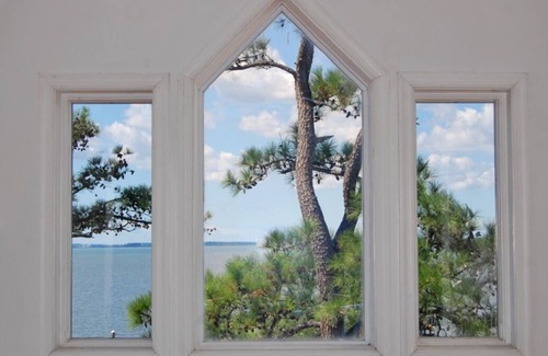 Chincoteague House | Wildcat Cove- Luxury Waterfront Home w/Private Dock On Chincoteague Bay