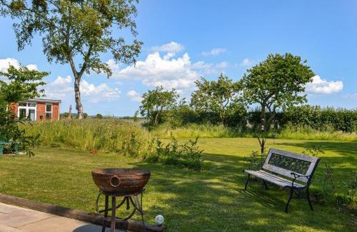 Driffield House | Wildflower View
