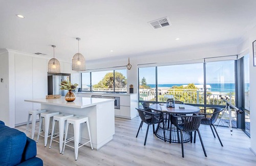 Ledge Point House | Wildwood, ocean views to the horizon
