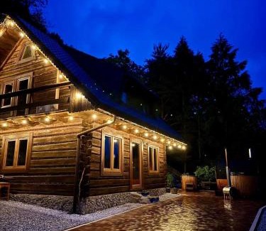 Czernichow Villa | Willa z widokiem na góry i jezioro - prywatny basen, sauna, balia