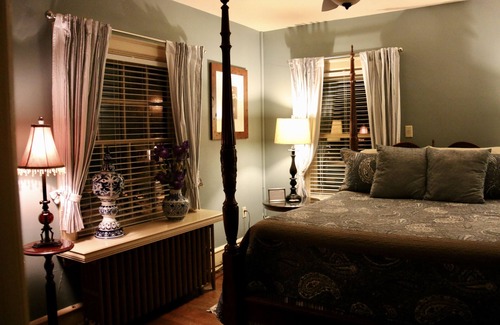 Williamsburg Bed & Breakfast | Williamsburg Manor B&B