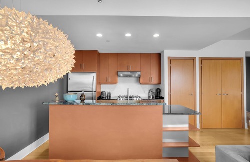 Firms Condo | Williamsburg, waterfront 2-bedroom condo with AC, WiFi
