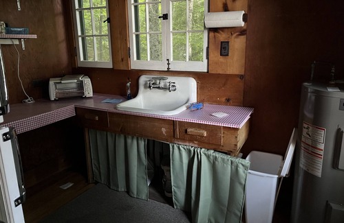 Barton House | " Willogap" Lakefront house great mountain views close to two major ski area's