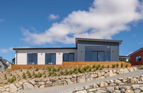 Lake Tekapo House | Willow Bay - Lake Tekapo