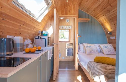 Hallington House | Willow Cabin