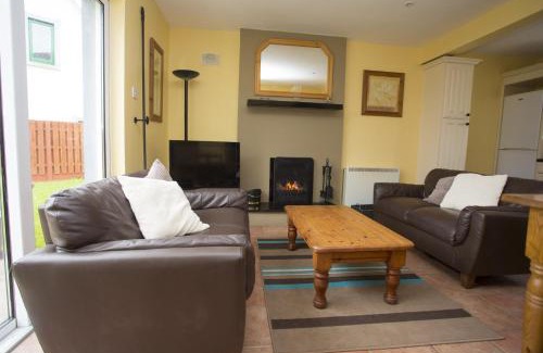Rosslare House | Willow Grove Holiday Homes No 3 by Trident Holiday Homes