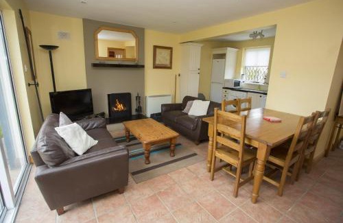 Rosslare House | Willow Grove Holiday Homes No 3 by Trident Holiday Homes