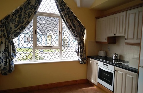 Rosslare House | Willow Grove Holiday Homes No. 5
