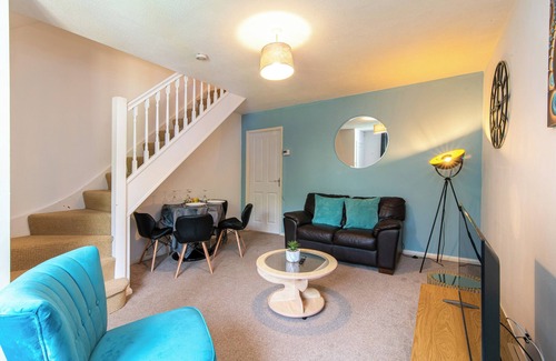 Littleover Apartment | Willson Styles 2 Bedroom w/Garden in Derby