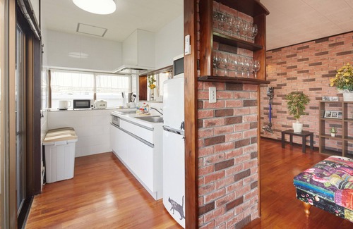 Uruma Apartment | Wind Henza