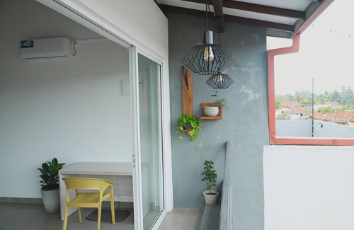 Weligama Villa | Wind Villa - Luxury 3-bedroom Villa with WiFi and AC in Weligama