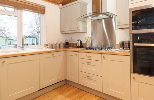 Bowness-on-Windermere Cottage | Windermere View