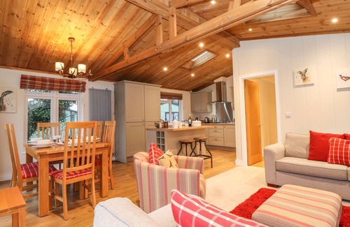 Bowness-on-Windermere Cottage | Windermere View