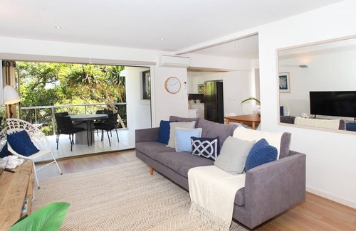 Mooloolaba Apartment | Windmill 4 - Two Bedroom Beachside Apartment on Parkyn Parade!