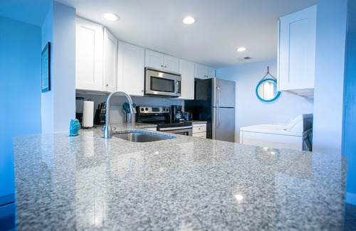 Amelia City Condo | Window to paradise!