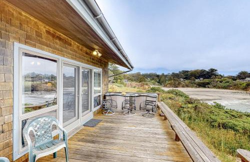 Fort Bragg House | Windrose