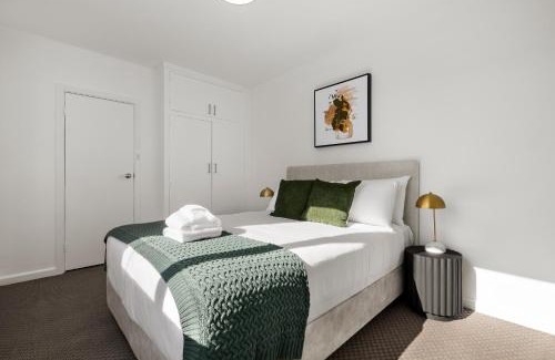 St Kilda Apartment | Windsor Apartments by Urban Rest