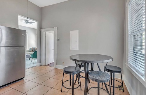 Savannah Victorian District Apartment | Wine, Laughs & Porch Vibes ,At Deuling Sister Inn, Walk to Forsyth Park