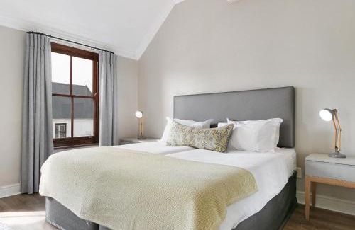 Stellenbosch Cabin | Winelands Golf Lodges 12