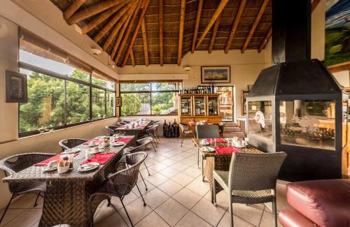Somerset West House | Winelands Villa Guesthouse and Cottages