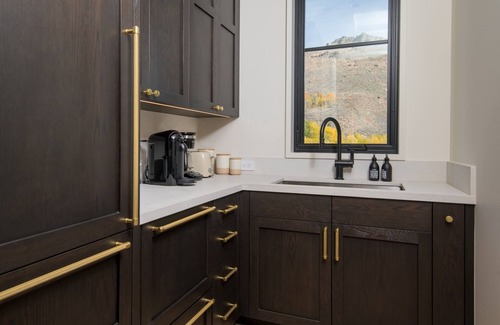 Hulen Meadows House | Winter Getaways! Ketchum Home with Hot Tub, Indoor/Outdoor Fireplaces, Pool Table, Mountain Views!