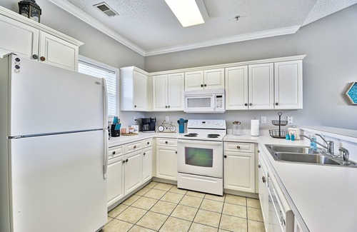 Carolina Forest Apartment | Winter Rates! Relaxing 2BR Unit with Pool View