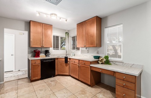 Chandler House | Winter Special! Private Pool/Spa! Ping Pong!