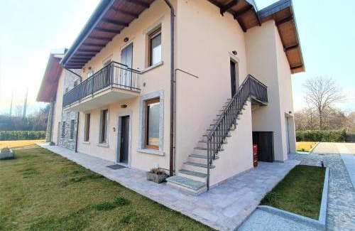 Mergozzo Apartment | Winter Spring Summer Apartments