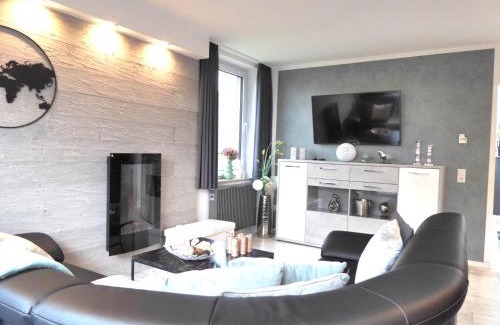 Winterberg Apartment | Winterberg Cityflair Wifi Pool Sauna 6 Pers PS4 Netflix near Bikepark