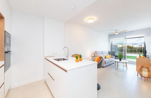 Torre del Mar Apartment | WintowinRentals Exclusive Apartment with a Large Terrace in the Coastal Paradise of Torre del Mar