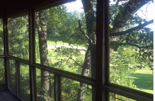 Wisconsin Dells Cabin | Wisconsin Dells 6 people 2BR 2 Bath Log Cabin Christmas Mountain