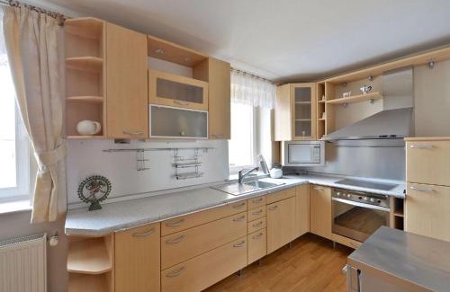 Prague 1 Apartment | Wishlist Prague Residences - GRAND FAMILY LOFT BY CHARLES BRIDGE