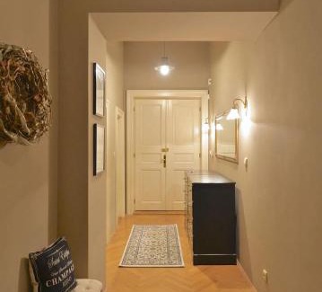 Josefov Apartment | Wishlist Prague Residences - Vinohrady