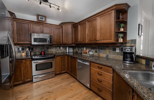 North End Condo | With an unobstructed view, this centrally located condo is perfect for your next getaway