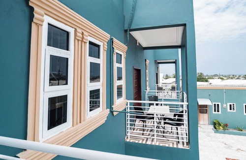 Prampram Apartment | With ocean views and just 300m from the beach, this is place to enjoy your stay.