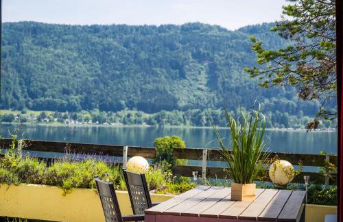 Sattendorf Apartment | Wohnung Seeblick