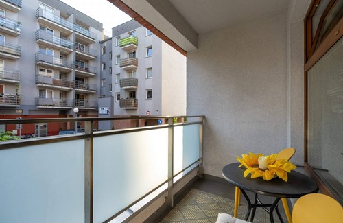 Grunwald Apartment | Wojskowa 5 |Practical Apartment | Parking