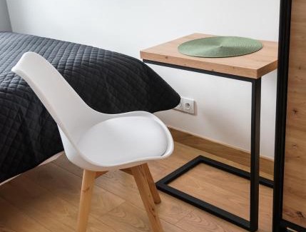 Powazki Apartment | Wola Skwer Sunny Apartment by BookingHost