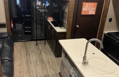 Brudenell House | Wolf pack for rent in the prairie with 2 person hot tub