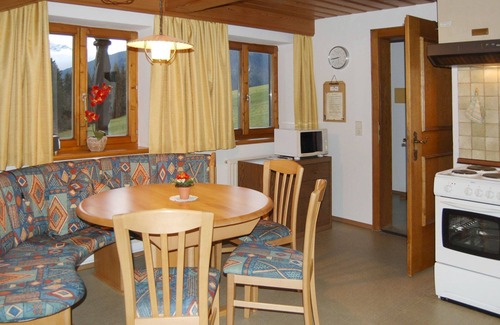 Hopfgarten im Brixental Villa | Wonderful villa for 6 guests with WIFI, TV, balcony, pets allowed and panoramic view