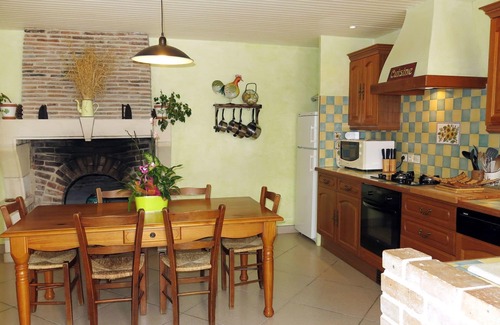 Saint-Romain-sur-Cher House | Wonderful private villa for 6 guests with WIFI, TV and terrace