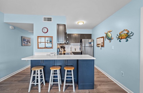 Duck Condo | Wonderful 2nd floor condo in Colony By The Sea